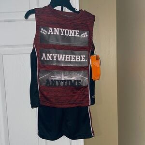 NWT boy’s Hind outfit 3t